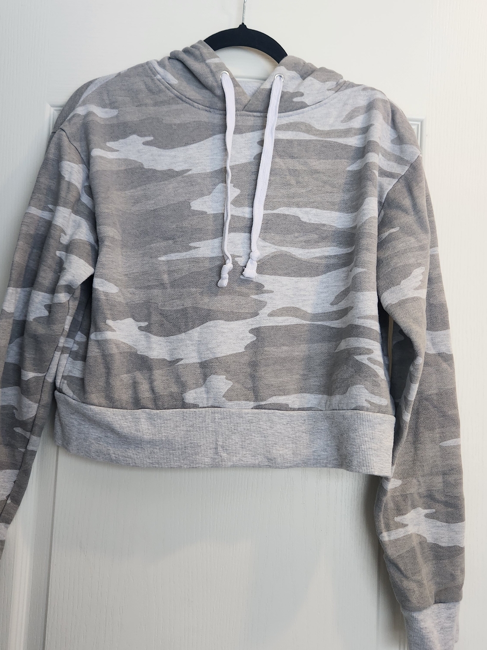 Reflex Camouflage Cropped Hoodie L Euc